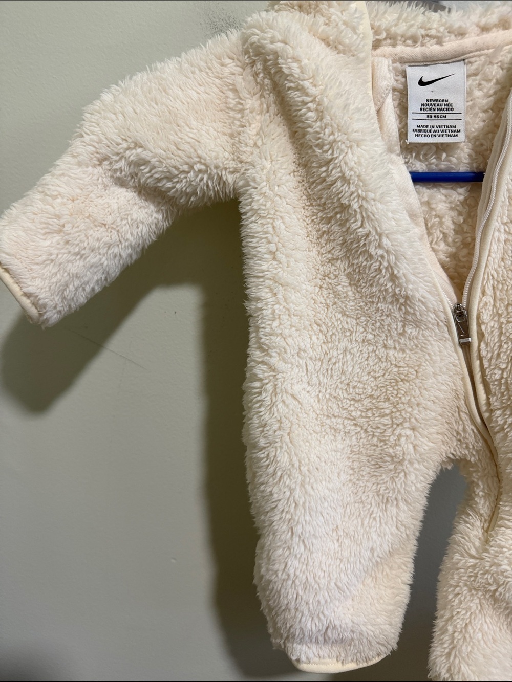 Newborn Nike Fuzzy Onesie - Picture 3 of 8